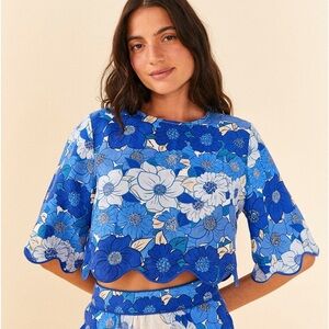 NWT FARM Rio Floral Print Cropped Top
Sold Out Online 
Size XL
